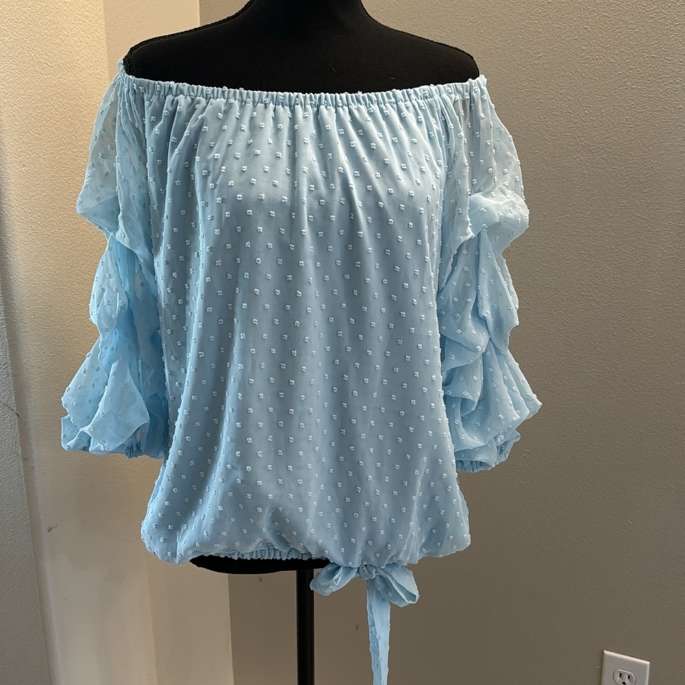 CeCe women’s off shoulder blouse puffed sleeves baby blue size medium
